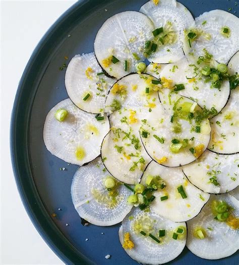 Radis Noir En Carpaccio Zestes D Agrumes Gratinez