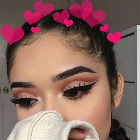 How To Get Longer Eyelashes Baddie Makeup Artistry Makeup Aesthetic