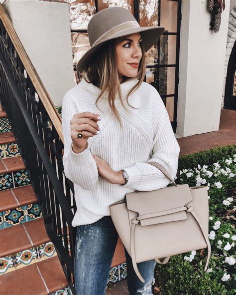My Top 10 Liked Instagram Posts from 2017 | The Teacher Diva: a Dallas Fashion Blog featuring