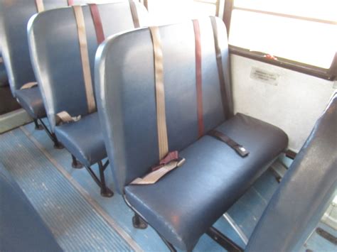 2005 Thomas HDX 33 Passenger + 3 Wheelchair School Bus - B60721 ...