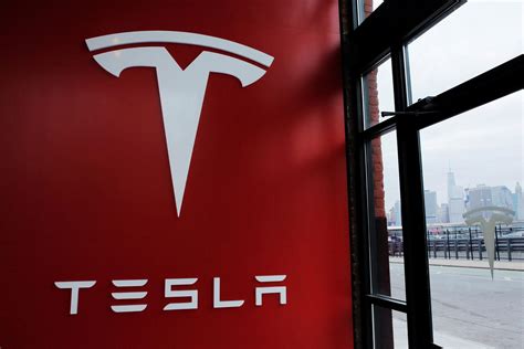 Wedbush Raises Tesla Tsla Post 31 Stock Split Price Target