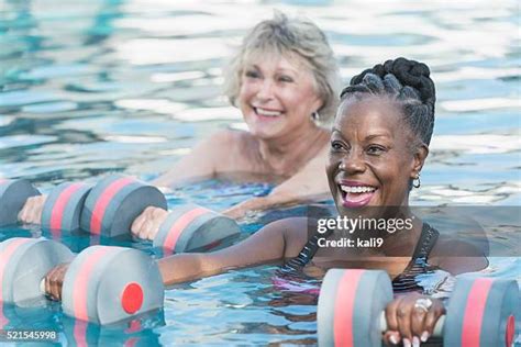 4185 Black Woman Aerobics Stock Photos High Res Pictures And Images