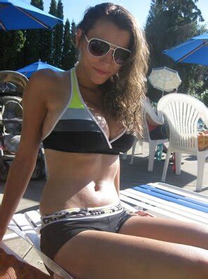 Amateur Lovers 4439 Photo Gallery