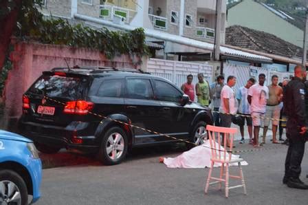 Diretor Do Hospital Da Posse Em Nova Igua U Assassinado Tiros