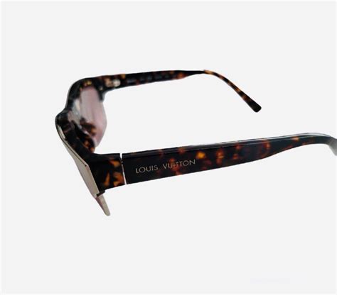 Louis Vuitton Lv Eyewear Sunglass Womens Fashion Watches And Accessories Sunglasses And Eyewear