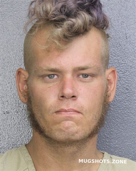 KRADZINSKI MATTHEW LEE NICHOLAS 08 22 2022 Broward County Mugshots Zone