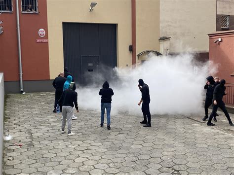 Ćwiczenia ochronno obronne w bydgoskim areszcie Służba Więzienna