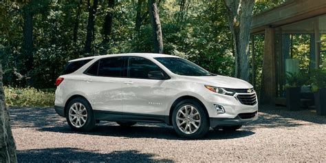 2020 Chevy Equinox Small Suv Crossover 2 Row Suv