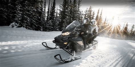 6 Different Types of Snowmobiles (That You Need to Know)