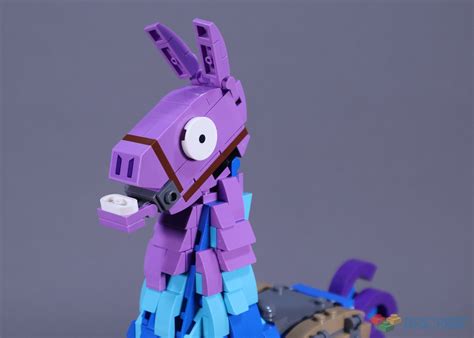 LEGO 77071 Supply Llama Review Brickset