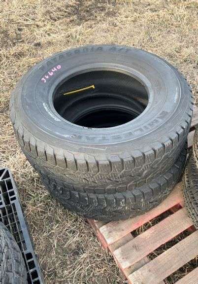 (2) LT285/70 R17 Tires - Hamilton-Maring Auction Group