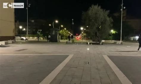 Corigliano Rossano La Movida Di Piazza B Le Fosse Svanita Nel Nulla