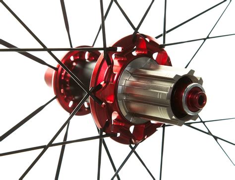 These Aluminum Bicycle Wheels Have the Power of Carbon Wheels