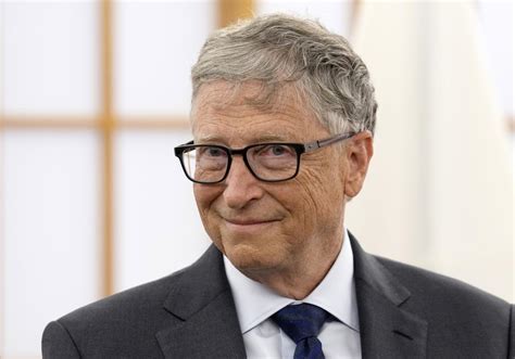 Bill Gates dona en secreto 50 millones de dólares a la campaña de