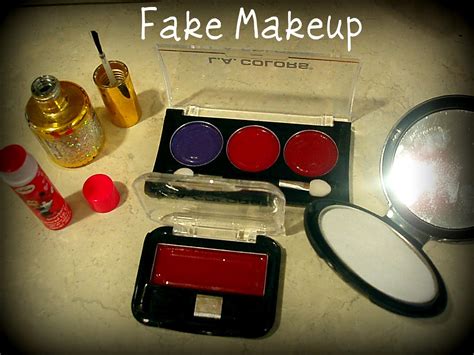 Digital Scrapbooking Made Easy: Fake Makeup for $6