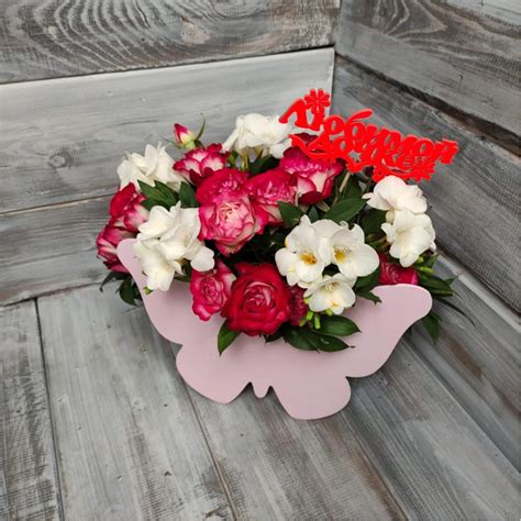 камила - ящики с цветами