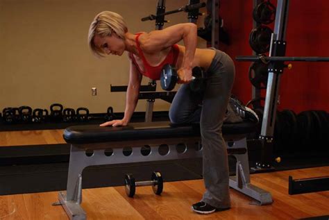 One Arm Dumbbell Row Exercise Guide And Video