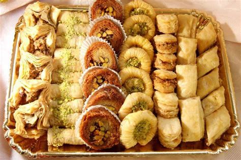 Syrian desserts | Lebanese recipes, Food, Baklava