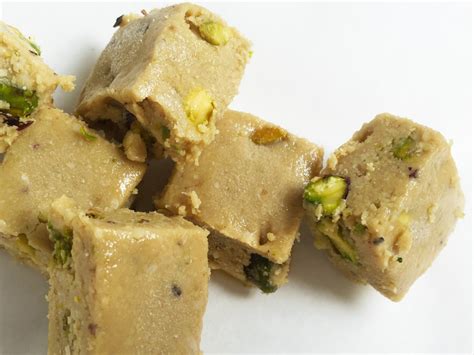 Paleo Raw Pistachio Halva