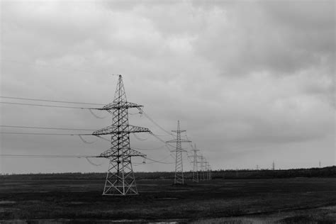 Kostenlose foto Wolke Schwarz und weiß Wind Linie Turm Mast