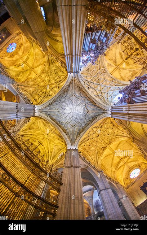 Interior of the Seville Catheral and La Giralda, UNESCO World Heritage ...