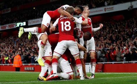 Arsenal pull off thrilling late win over Leicester City in Premier ...