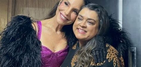 HZ Preta Gil participa de show da Ivete Sangalo em SP após fim da