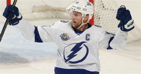 Stamkos Signing Autographs For Seminole Heights