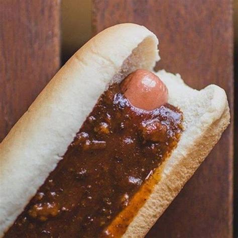 58-cent hot dogs for Wienerschnitzel's 58th anniversary