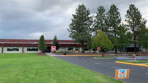 REDMOND HIGH SCHOOL - Oregon | ICES USA