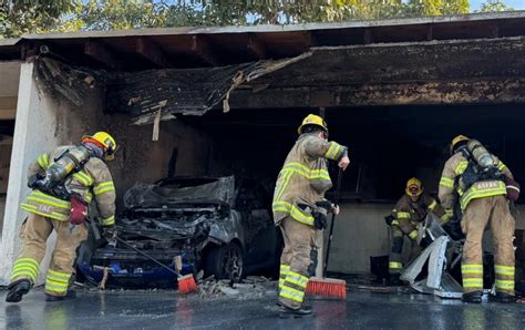 Ocfa Firefighters Knocked Down A Fire At A Tustin Apartment Carport