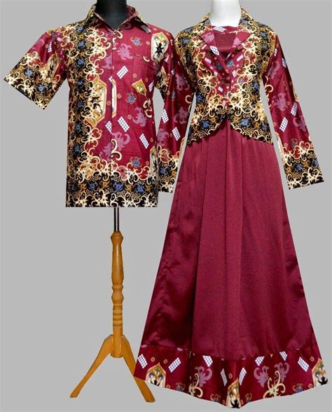 Contoh Gamis Batik Kombinasi Polos | Gamis