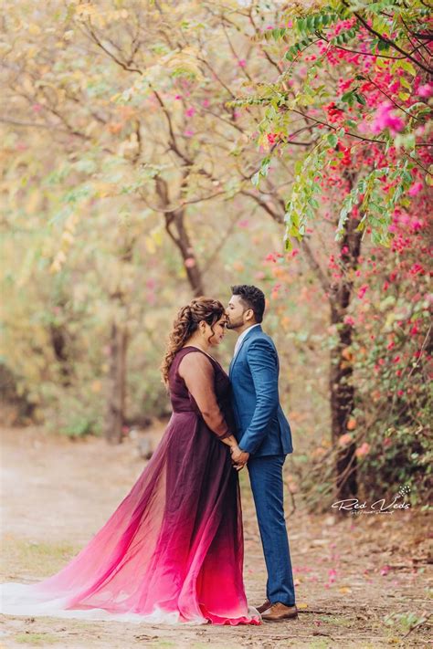 Romantic Pre Wedding Photoshoot Ideas You Can Try Out Wedding