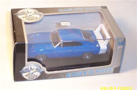 UNIVERSAL HOBBIES Eagle S Race 1 43 Scale 1969 DODGE CHARGER DAYTONA