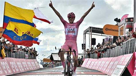 Tadej Pogacar Firma Una Nueva Exhibici N Y Gana La Etapa Reina Del Giro