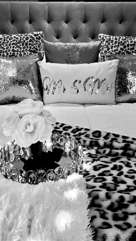 Glam Leopard Bedroom Decor Inspiration