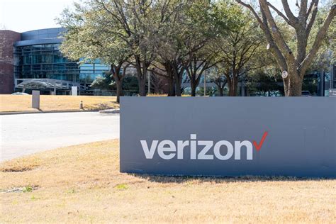 Verizon Large Yield But Missing Ai Opportunity Nyse Vz Seeking Alpha