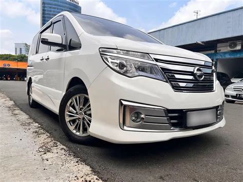 KM35000 NISSAN SERENA HWS AUTECH PANORAMIC NIK 2017 KM RENDAH Mobil