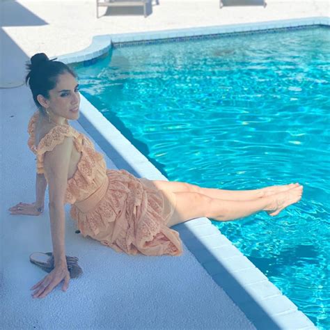 Sandra Echeverria En Bikini