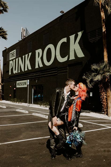 Say “i Do” At The Punk Rock Museum Las Vegas With Electric Sugar