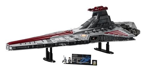 Lego Officially Unveils The Piece Ucs Venator For The