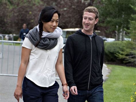 How Meta Ceo Mark Zuckerberg Spends His 65 Billion Fortune Entrepreneur