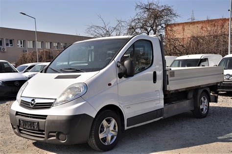 Opel Vivaro Bena Locuri Levis Automobile