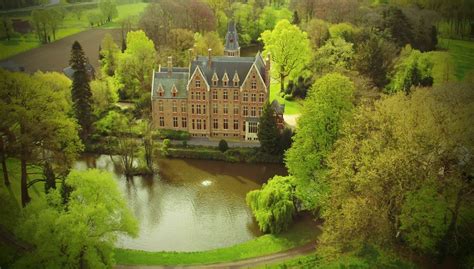 Major renovation for historic Flemish castle