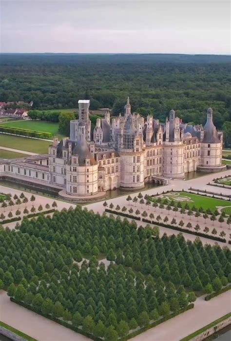 CHAMBORD CASTLE - FRANCE | Castles france, Chambord castle, Castle