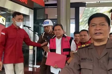 Kejagung Didorong Segera Sita Aset Achsanul Qosasi Tersangka Korupsi