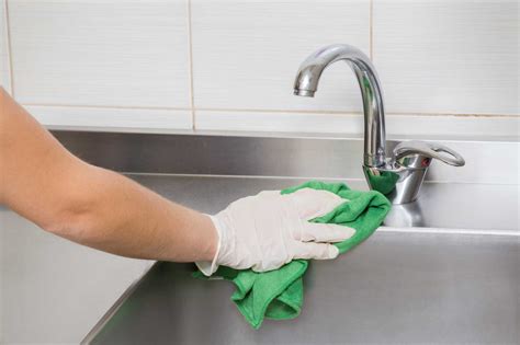 How To Remove Scratch Marks From Stainless Steel Sinks