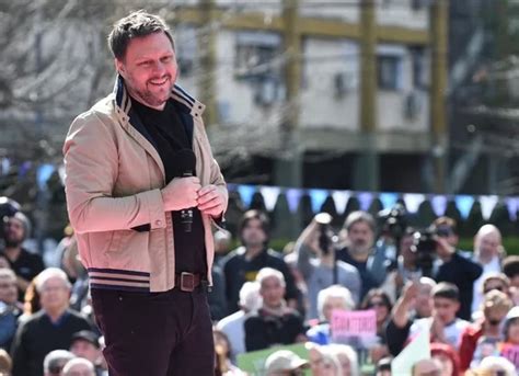 Leandro Santoro Relanz Su Campa A En La Ciudad De Buenos Aires Esta