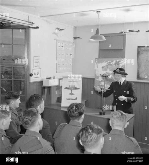 Women S Royal Naval Service With The Fleet Air Arm Scotland