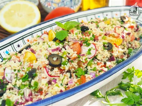 Receta para preparar la ensalada libanesa tabulé o tabbouleh A base de